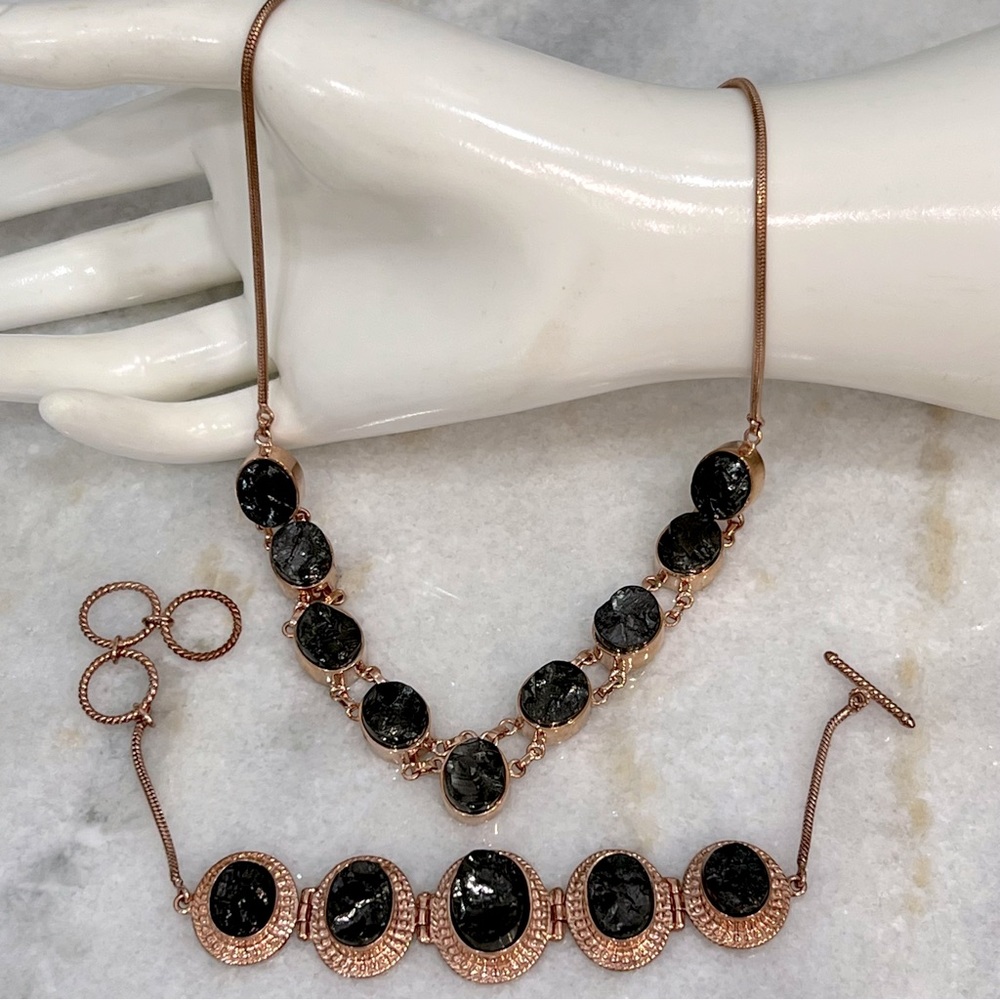 Elite Shungite Rough Cut Copper Necklace - Picture 8 of 14